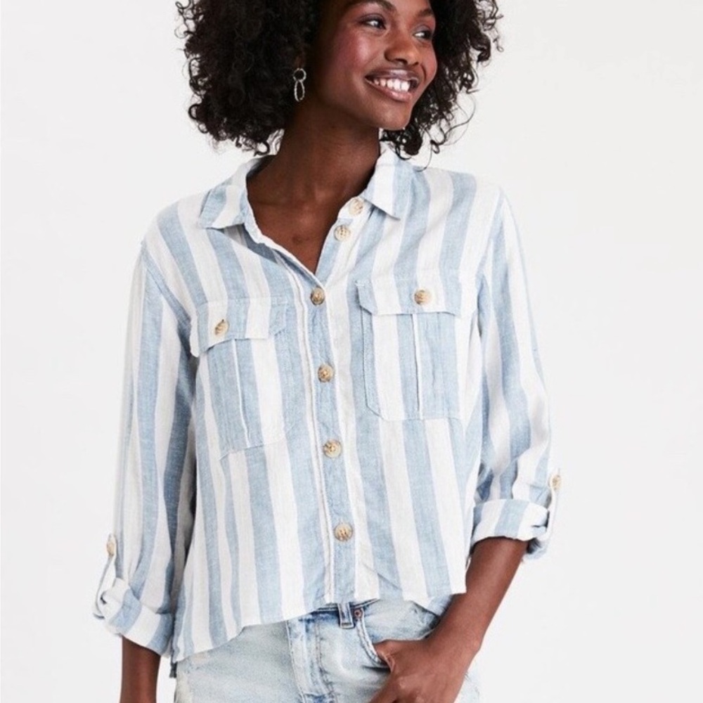 AMERICAN EAGLE OUTFITTERS | Linen Blend Blue & White Striped Button Down Shirt